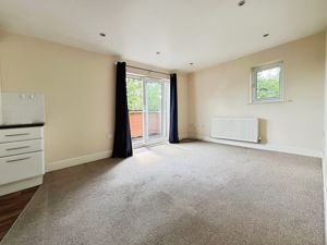 Kitchen diner/lounge- click for photo gallery